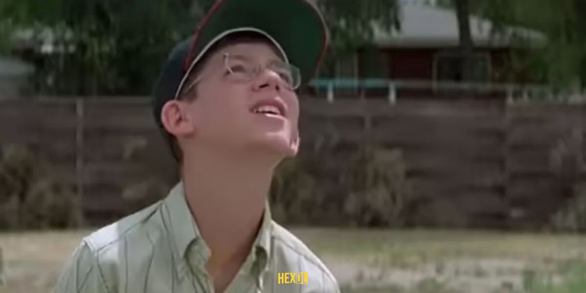 براندون کوئینتین آدامز در نقش دی نونز در فیلم The Sandlot