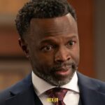 سریال The Rookie تا ۲۰۲۷ برنمی گردد؛ چرا در هولو محبوب شده است؟