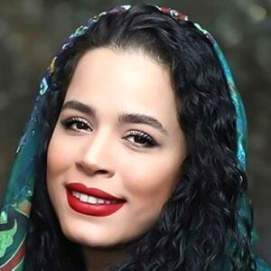 ملیکا شریفی نیا
