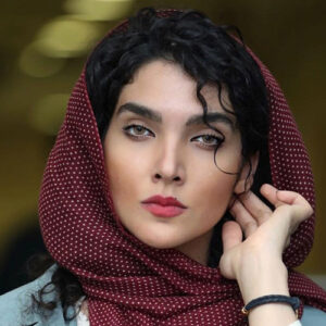 سارا رسول زاده