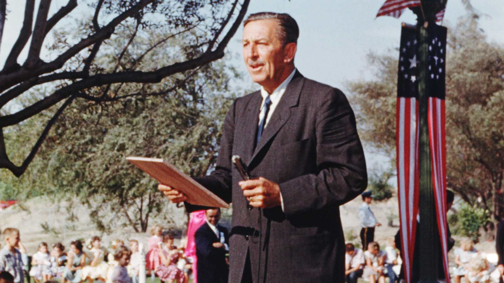 دانلود فیلم دیزنی لند، ساخته دست Disneyland Handcrafted 2026