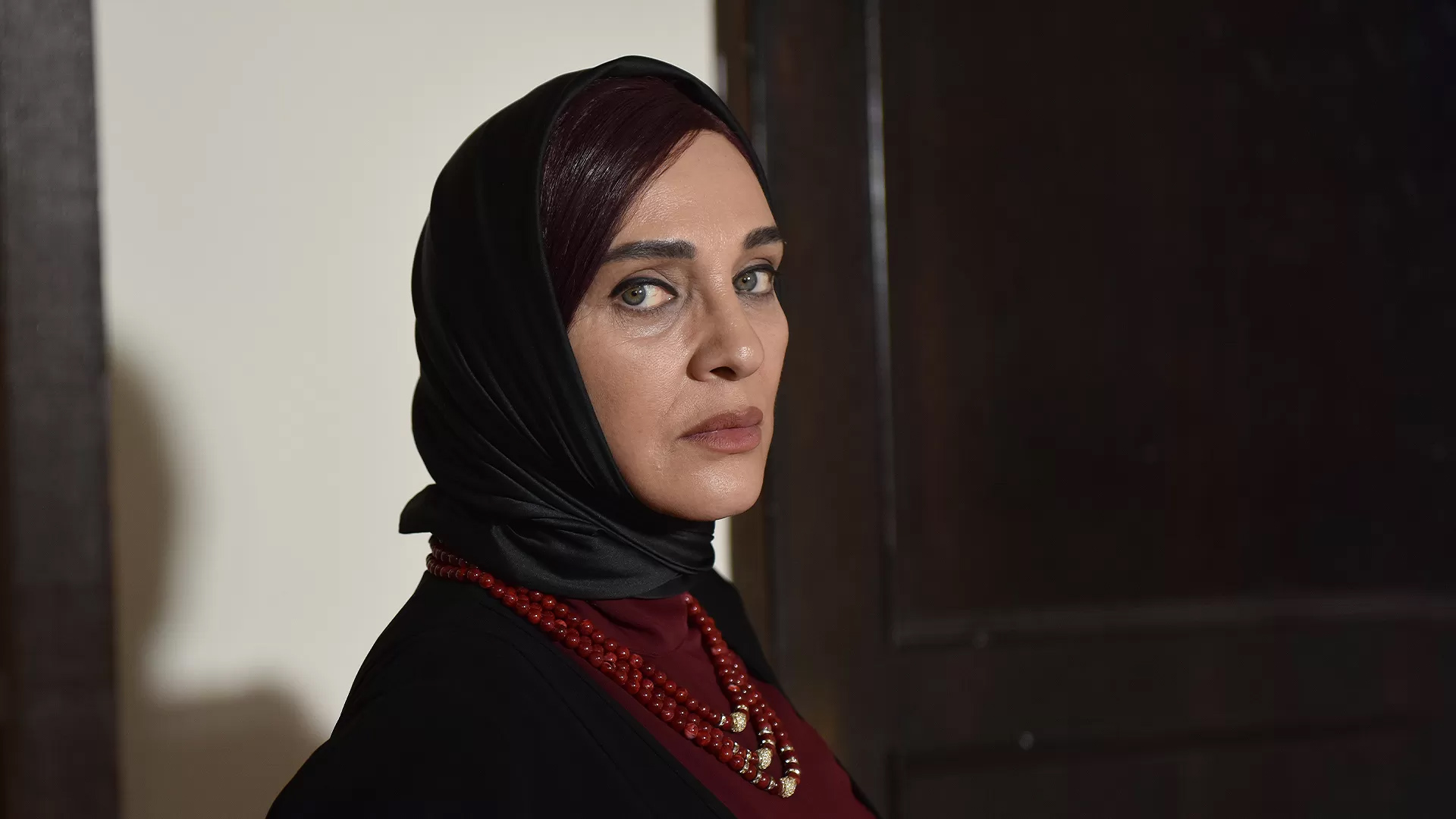 دانلود سریال ملکه گدایان
