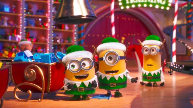 Santa s Little Helpers 2019 wallpaper