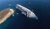 دانلود فیلم کشتی شکسته: کابوس در دریا Shipwrecked: Nightmare at Sea 2026