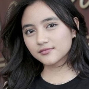 Nayla Purnama