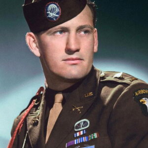 Lynn 'Buck' Compton